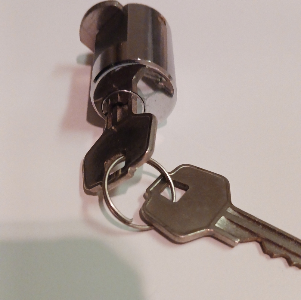 Cylinder Lock - Storage units, lockers